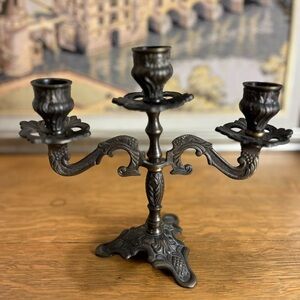 Vintage-Style Metal 3-Arm Candle Holder – Dark Patina